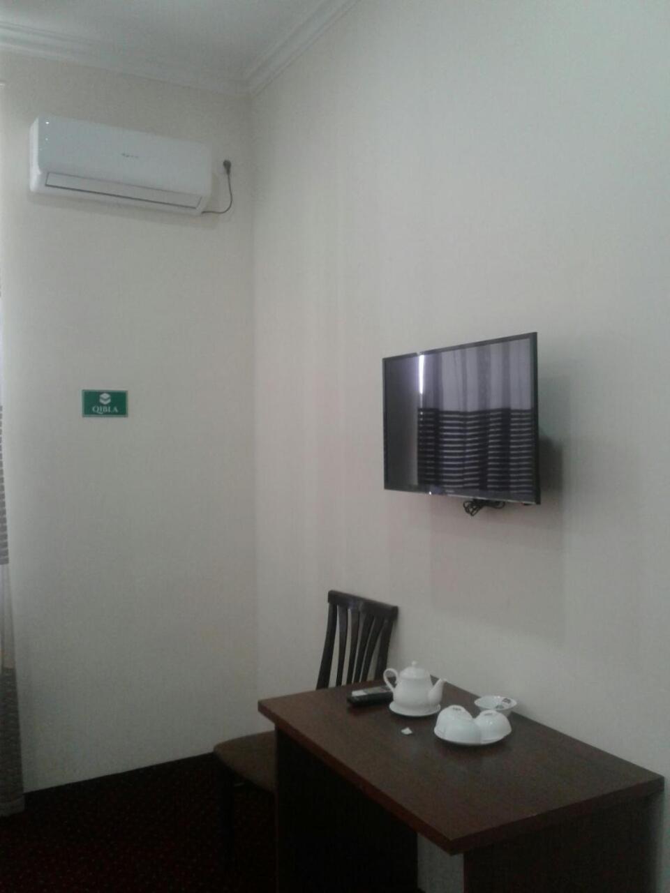 Hotel "Grand Way" Ташкент Екстериор снимка